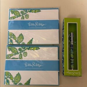 Lilly Pulitzer 12 correspondence cards & 14 envelopes +pen in Fallin in love